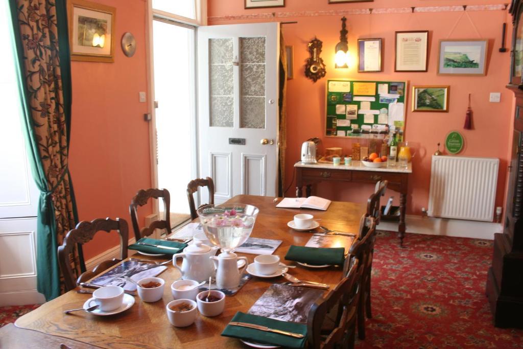 ボスキャッスル The Old Rectory Bed & Breakfast エクステリア 写真