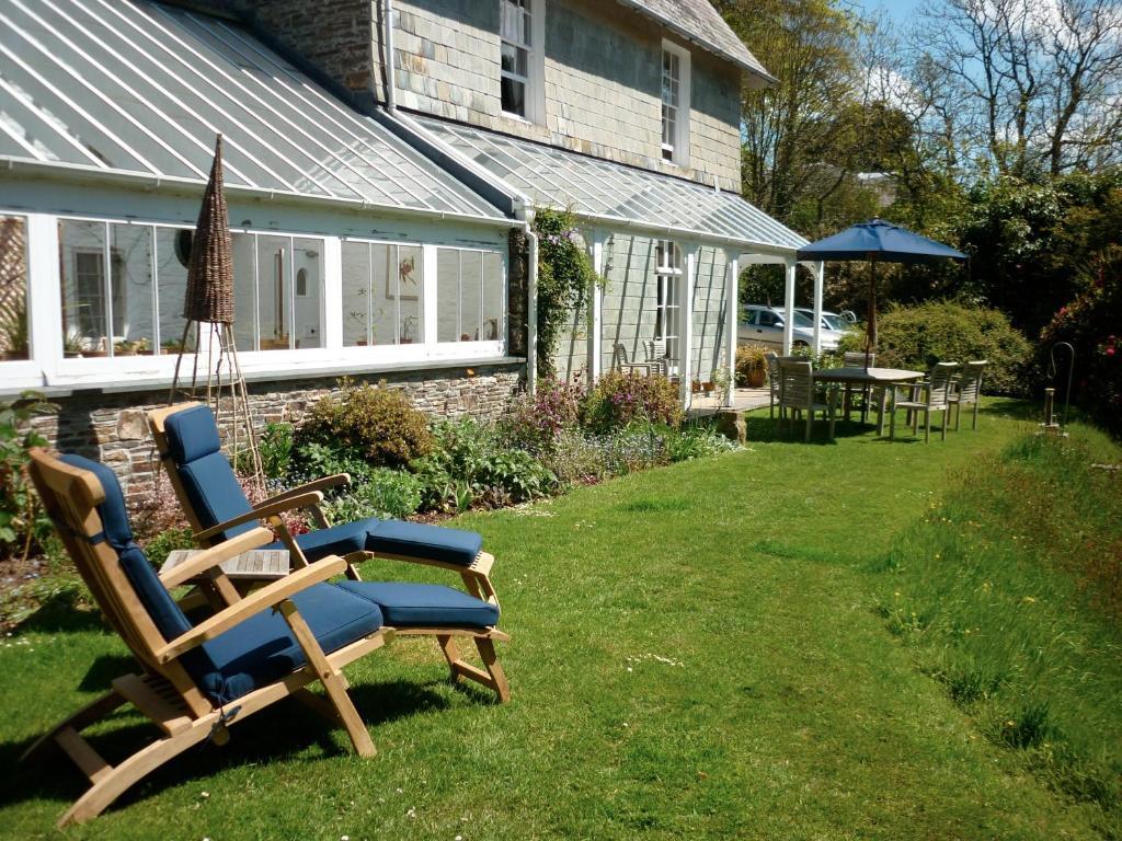 ボスキャッスル The Old Rectory Bed & Breakfast エクステリア 写真